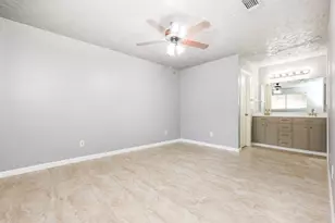 20027 Chipplegate Ln, Humble, TX 77338 - Photo 11