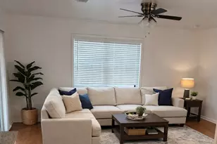 4110 Wuthering Heights St, Houston, TX 77045 - Photo 5