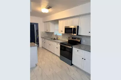 4110 Wuthering Heights Street, Houston, TX 77045 - Photo 3