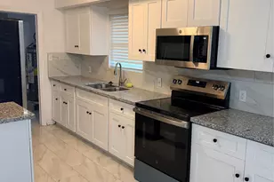 4110 Wuthering Heights St, Houston, TX 77045 - Photo 3