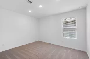 30524 Wolfburn St, Waller, TX 77484 - Photo 13