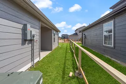 30524 Wolfburn Street, Waller, TX 77484 - Photo 19