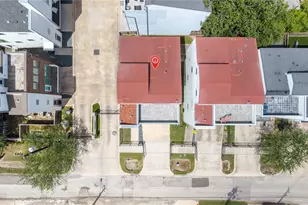 6106 Clarkson Ln, Houston, TX 77055 - Photo 33