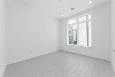 6106 Clarkson Lane #D, Houston, TX 77055 - Photo 17