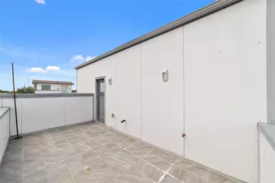 6106 Clarkson Lane #D, Houston, TX 77055 - Photo 31