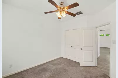 3413 Omega Street, Houston, TX 77022 - Photo 17