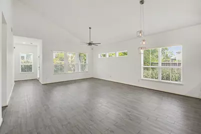 3413 Omega Street, Houston, TX 77022 - Photo 3