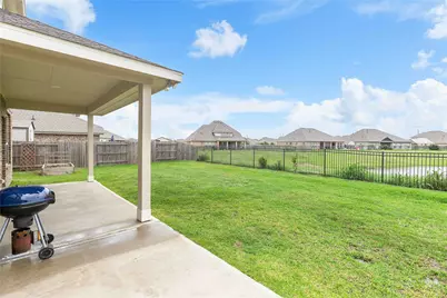 9818 Colonial Downs Drive, Mont Belvieu, TX 77523 - Photo 39