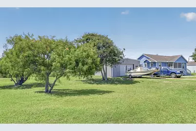 570 Stovall Drive, Palacios, TX 77465 - Photo 29