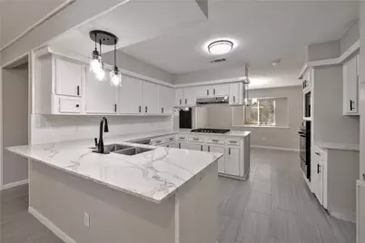 4505 Chaparral Drive, Baytown, TX 77521 - Photo 3