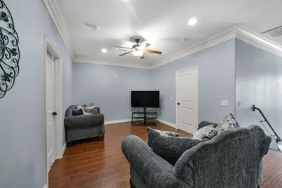 1923 Bittercreek Drive, Houston, TX 77042 - Photo 13