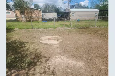 10001 County Road 941A, Alvin, TX 77511 - Photo 9
