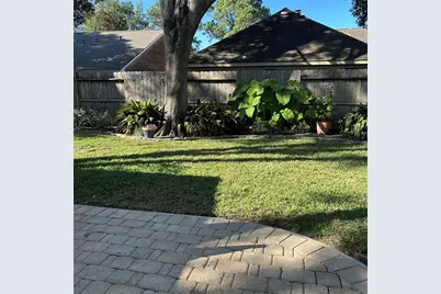 8910 Driftstone Drive, Spring, TX 77379 - Photo 19