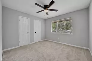 35 Cornerbrook Pl, The Woodlands, TX 77381 - Photo 19