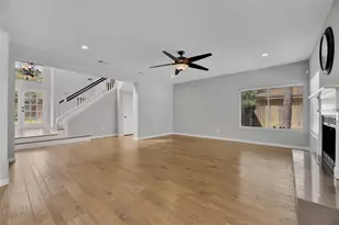 35 Cornerbrook Pl, The Woodlands, TX 77381 - Photo 11