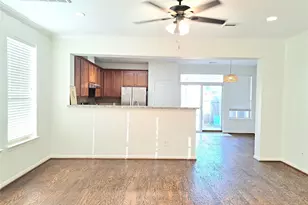 13134 Stratford Skies Ln, Houston, TX 77072 - Photo 7