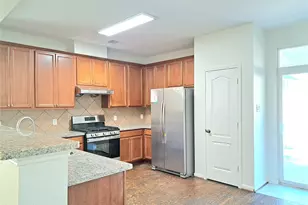 13134 Stratford Skies Ln, Houston, TX 77072 - Photo 9