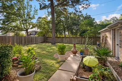 2631 Woodsboro Drive, Spring, TX 77388 - Photo 27