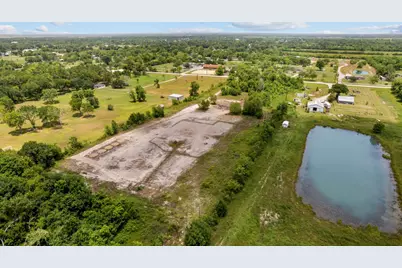 1403 Algoa Friendswood Road, Alvin, TX 77511 - Photo 5