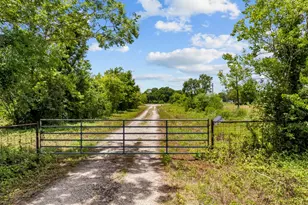 1403 Algoa-Friendswood Rd, Alvin, TX 77511 - Photo 1