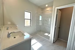 6111 Wildflower Flds Ct, Richmond, TX 77469 - Photo 5