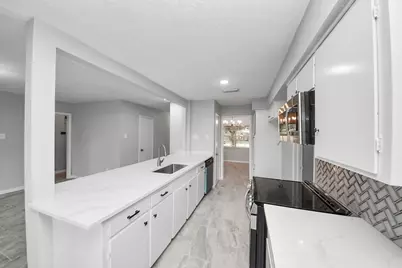 2405 Pickerton Drive, Deer Park, TX 77536 - Photo 19