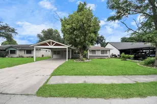 2405 Pickerton Dr, Deer Park, TX 77536 - Photo 39