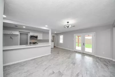 2405 Pickerton Drive, Deer Park, TX 77536 - Photo 25