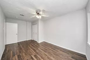 2405 Pickerton Dr, Deer Park, TX 77536 - Photo 35