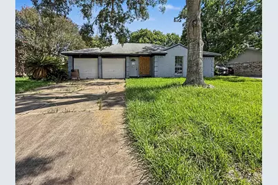 5003 Live Oak Drive, Dickinson, TX 77539 - Photo 1