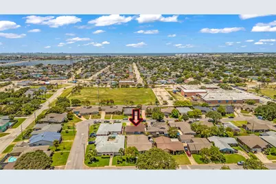 5611 Palm Circle, Galveston, TX 77551 - Photo 43