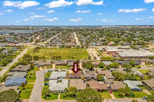 5611 Palm Cir, Galveston, TX 77551 - Photo 43