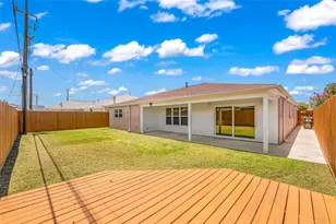 5611 Palm Cir, Galveston, TX 77551 - Photo 31