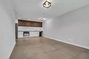 606 Marshall St, Houston, TX 77006 - Photo 5