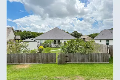 429 Twin Lakes Boulevard W, West Columbia, TX 77486 - Photo 45