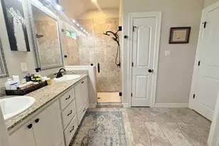 429 Twin Lakes Blvd W, West Columbia, TX 77486 - Photo 31