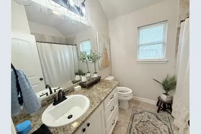 429 Twin Lakes Boulevard W, West Columbia, TX 77486 - Photo 19