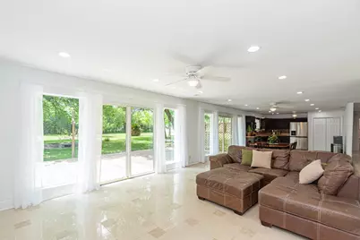 6811 Cemetary Road, Manvel, TX 77578 - Photo 1