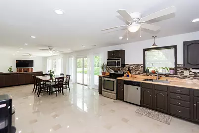 6811 Cemetary Road, Manvel, TX 77578 - Photo 5