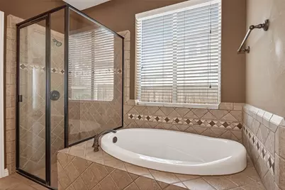 35 Woodmoor Place, Magnolia, TX 77354 - Photo 33