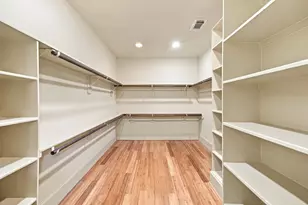 931 W 23rd St, Houston, TX 77008 - Photo 13