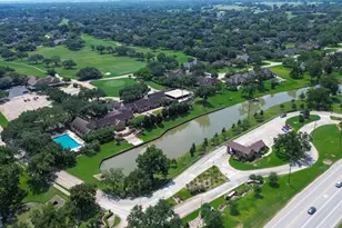 4607 Lake Village Dr, Weston Lakes, TX 77441 - Photo 41