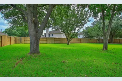 10314 Cliff Haven Court, Houston, TX 77095 - Photo 37