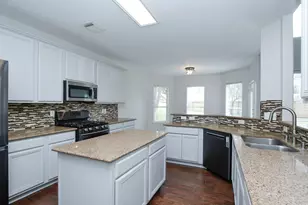 10314 Cliff Haven Ct, Houston, TX 77095 - Photo 9