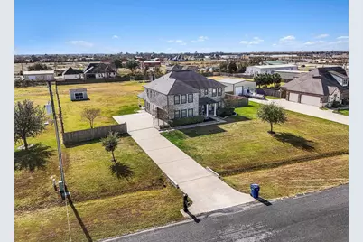 4118 Landon Lane, Baytown, TX 77523 - Photo 41