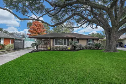 1930 Brimberry Street, Houston, TX 77018 - Photo 1