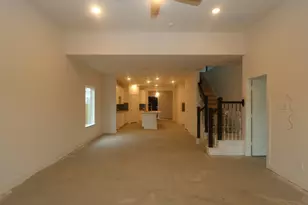 821 Vlg Brk Dr, Willis, TX 77378 - Photo 5