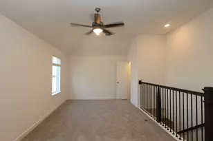 821 Vlg Brk Dr, Willis, TX 77378 - Photo 9