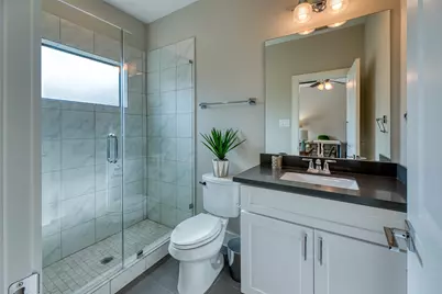 2409 Langston Street, Houston, TX 77007 - Photo 11