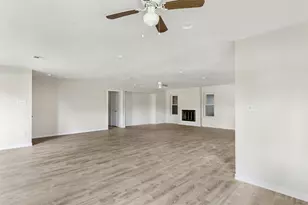 1158 Cottage Oak Ln, Houston, TX 77091 - Photo 17
